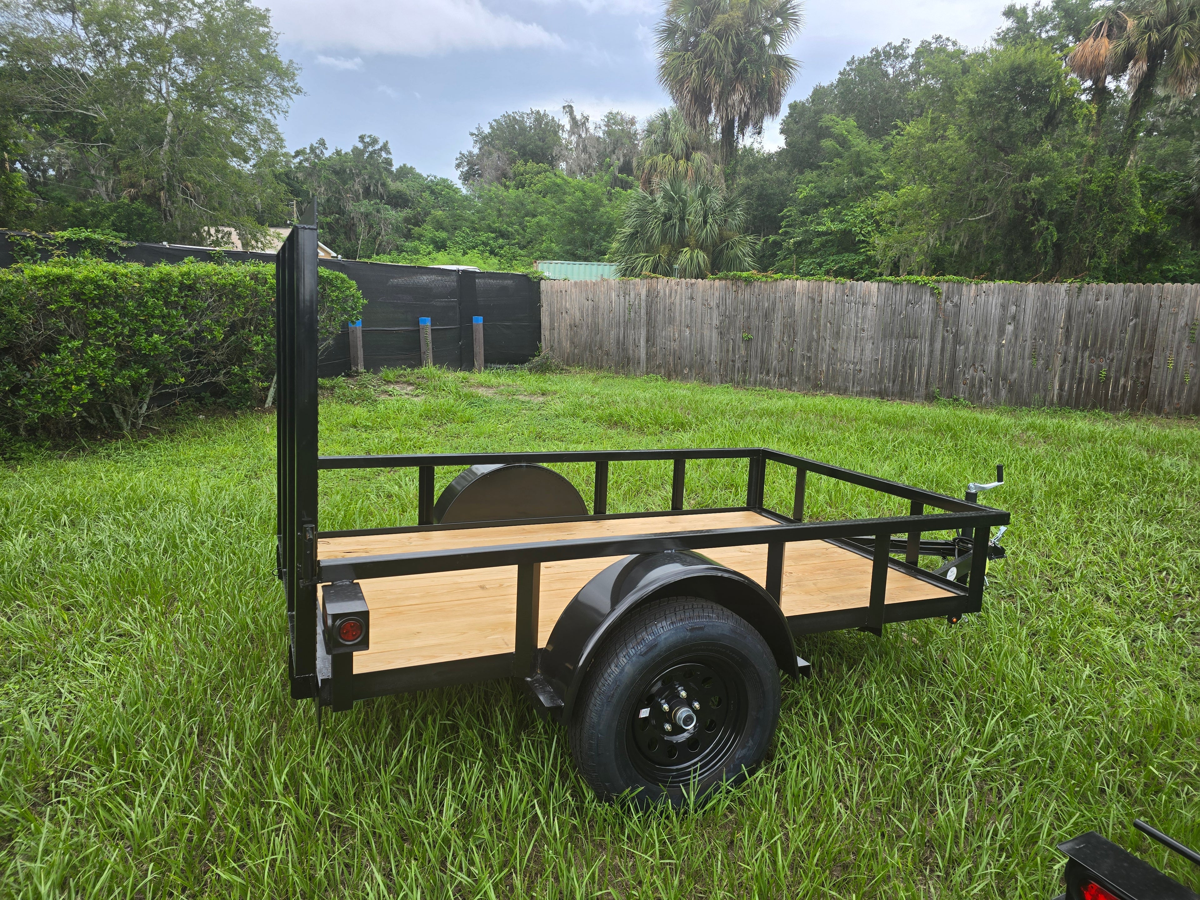 5x8 Standard Utility Trailer